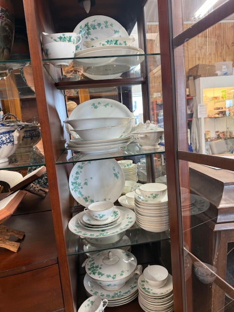 Aladdin Fine China Set Caprice Made in Occupied Japan